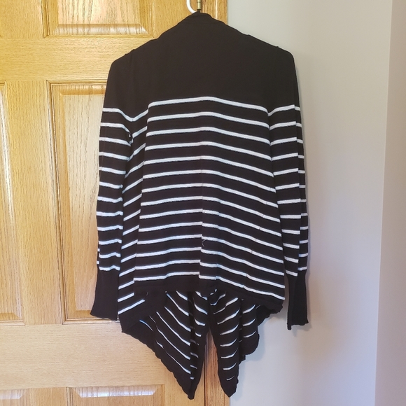 Maurices Open-Front Sweater/Cardigan - Picture 3 of 8